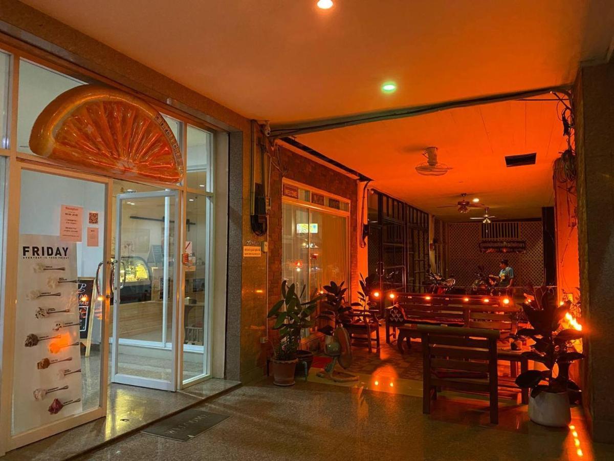 Orange Jomtien酒店 外观 照片
